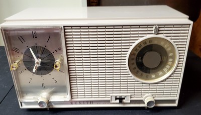 vintage zenith am fm tube radio